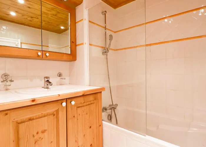 Rochu 10 Personnes Spa, Calme & Vue Montagne * Ла-Плань